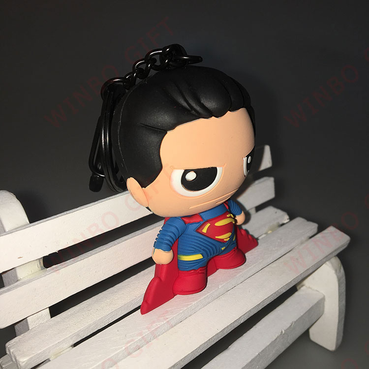 超人軟膠3D立體鑰匙扣左側面